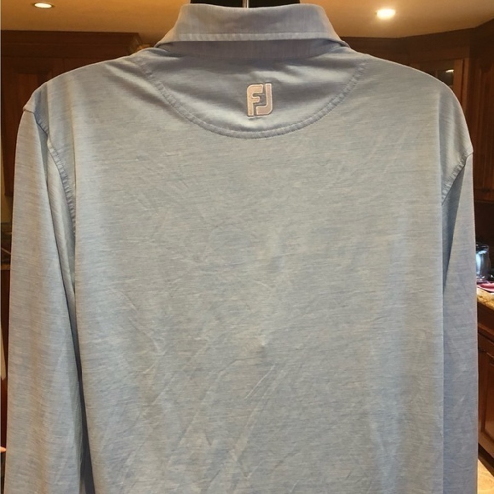 EUC FootJoy men’s‎ long sleeve golf polo.Sharp blue Heather w/logo on c… - Picture 8 of 9